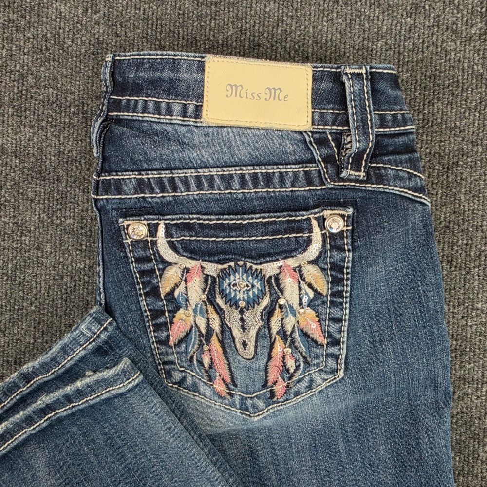 Miss Me Low Rise Bootcut Jeans Women's 30 Skull Dreamcatcher Embroidered Western